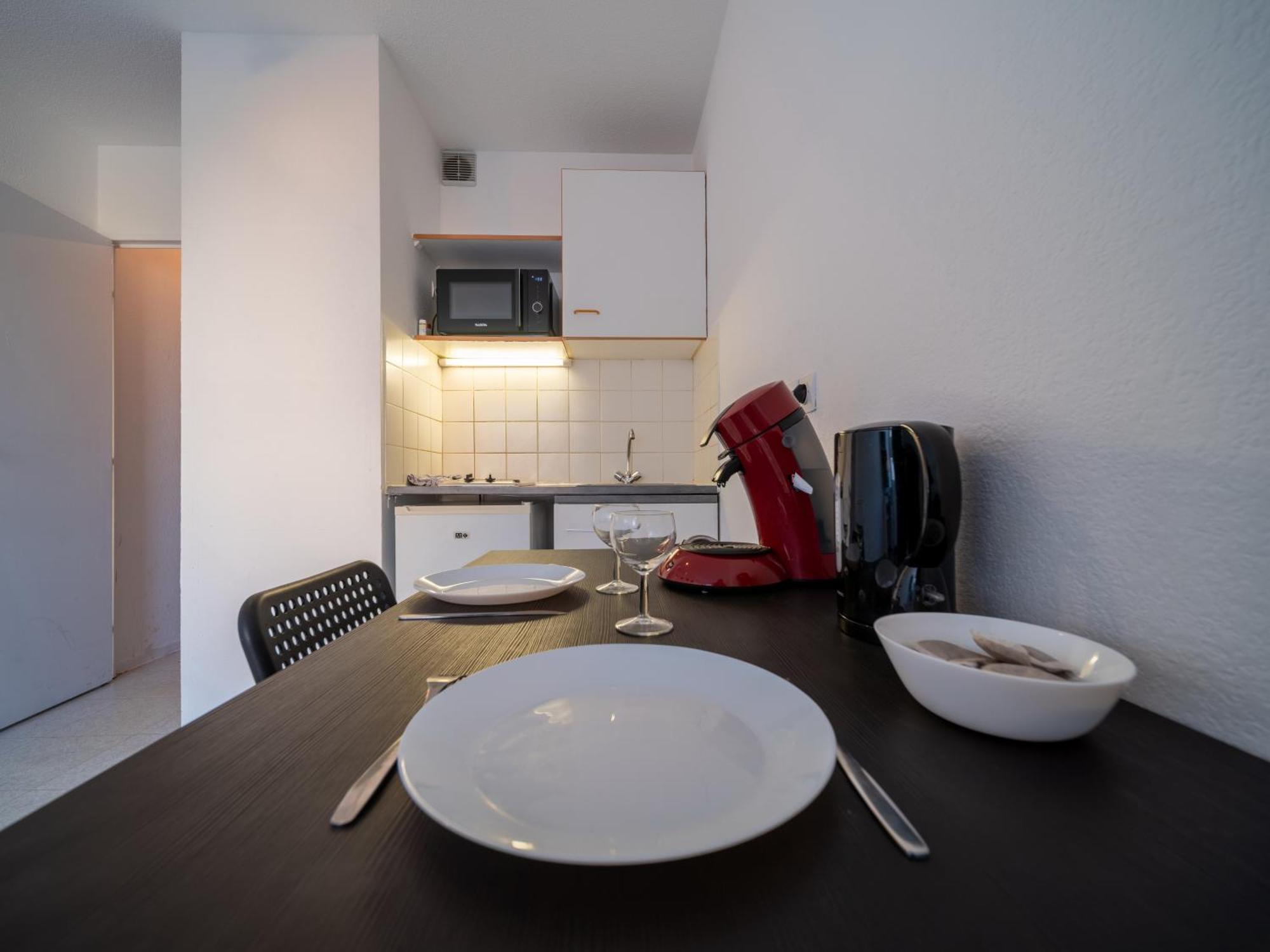 Appartement Tout Equipe A 6Min De La Gare St Charles Marseille Exterior photo