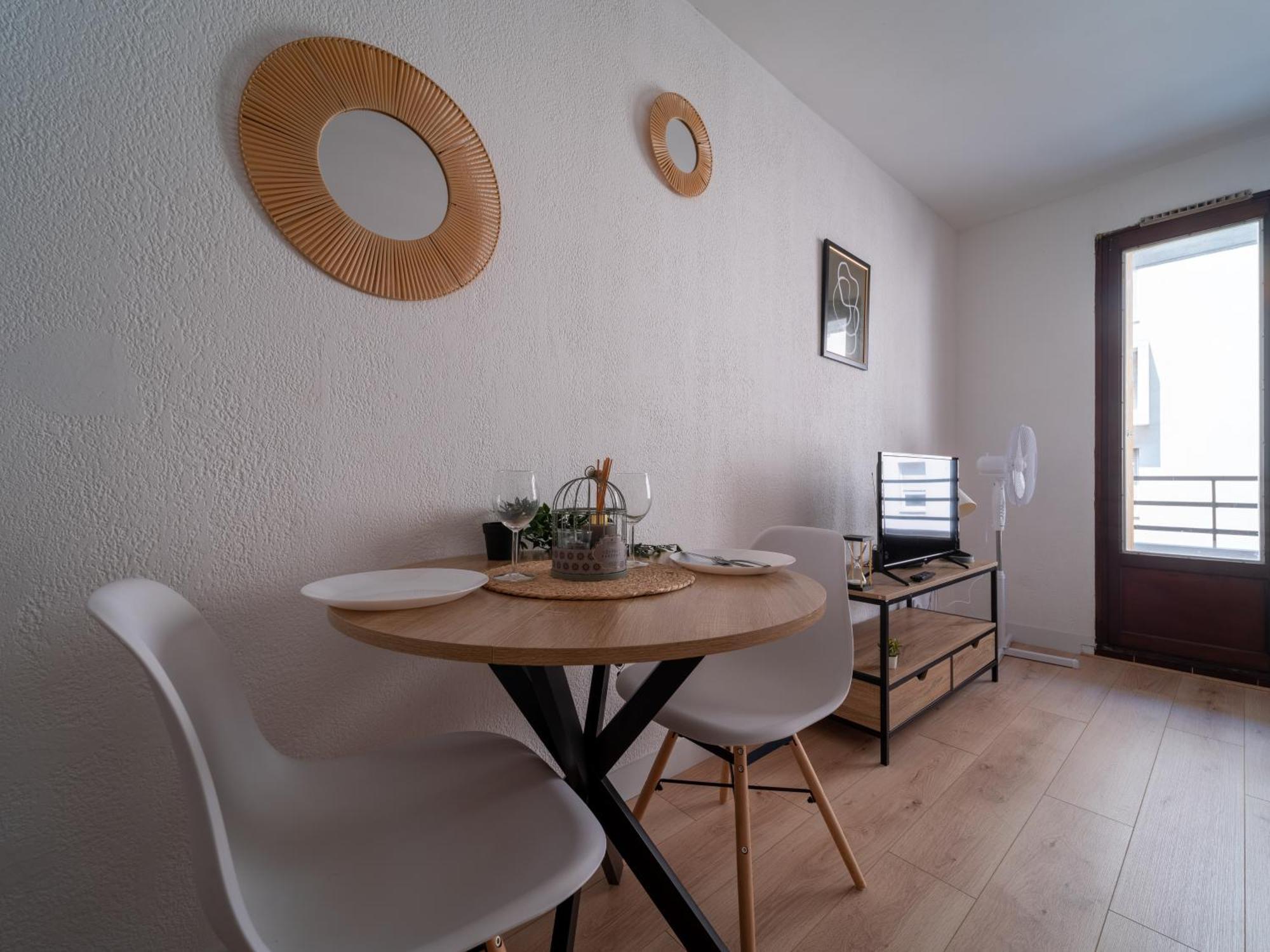 Appartement Tout Equipe A 6Min De La Gare St Charles Marseille Exterior photo